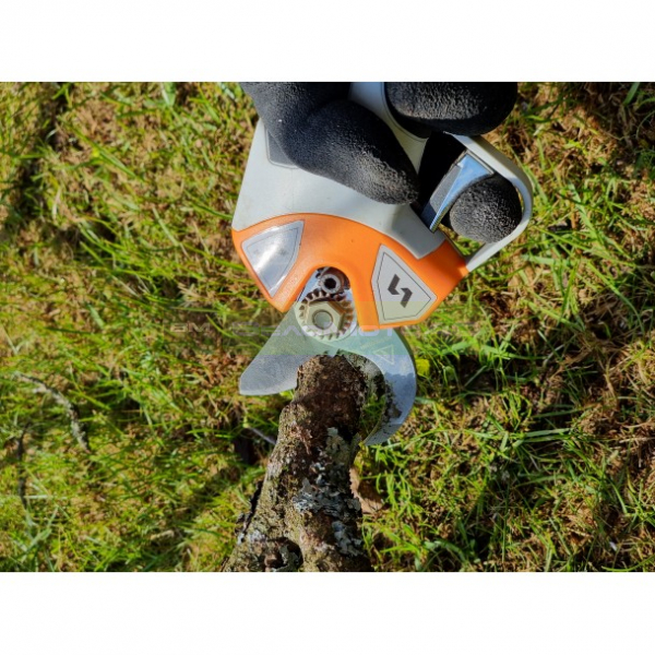 Секатор аккумуляторный VILLARTEC PA 1462 комплект с кейсом ВелоМото40 Калуга