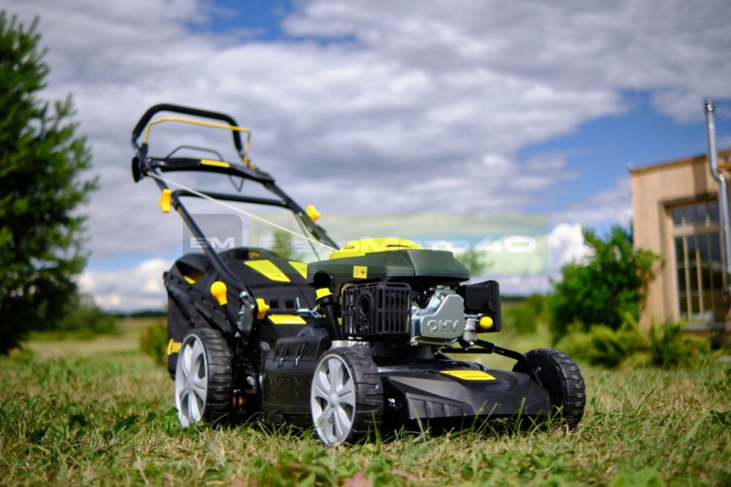 Газонокосилка CHAMPION LM5346Е (4,4кВт привод 525мм 70л 25-75мм 1рычаг/7, 37,2кг4в1эл. запуск)), CHAMPION, ВелоМото40 Калуга