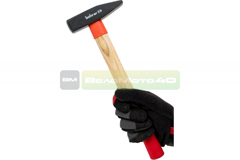 Слесарный молоток Bohrer 500 г. с деревянной рукояткой, квадратный боек, резиновое защитное кольцо 45012051 ВелоМото40 Калуга